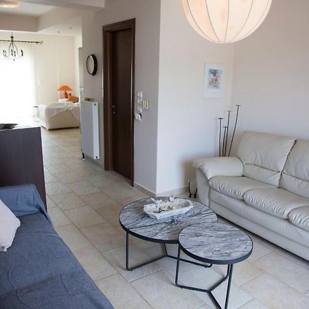 Litos Apartment Argostoli  Exteriör bild